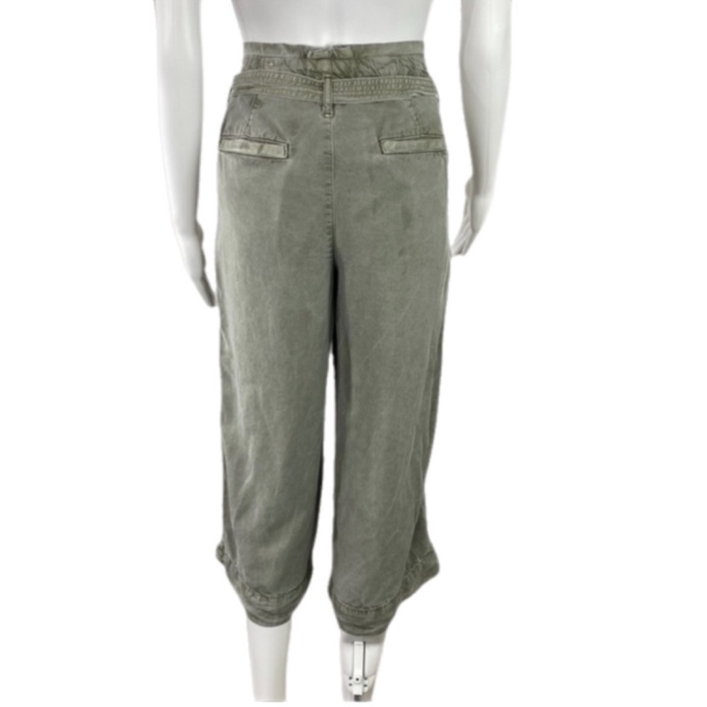American Eagle Outfitters | High Waist Paper Bag Cropped Pants - Sage Green​ - Picture 5 of 12